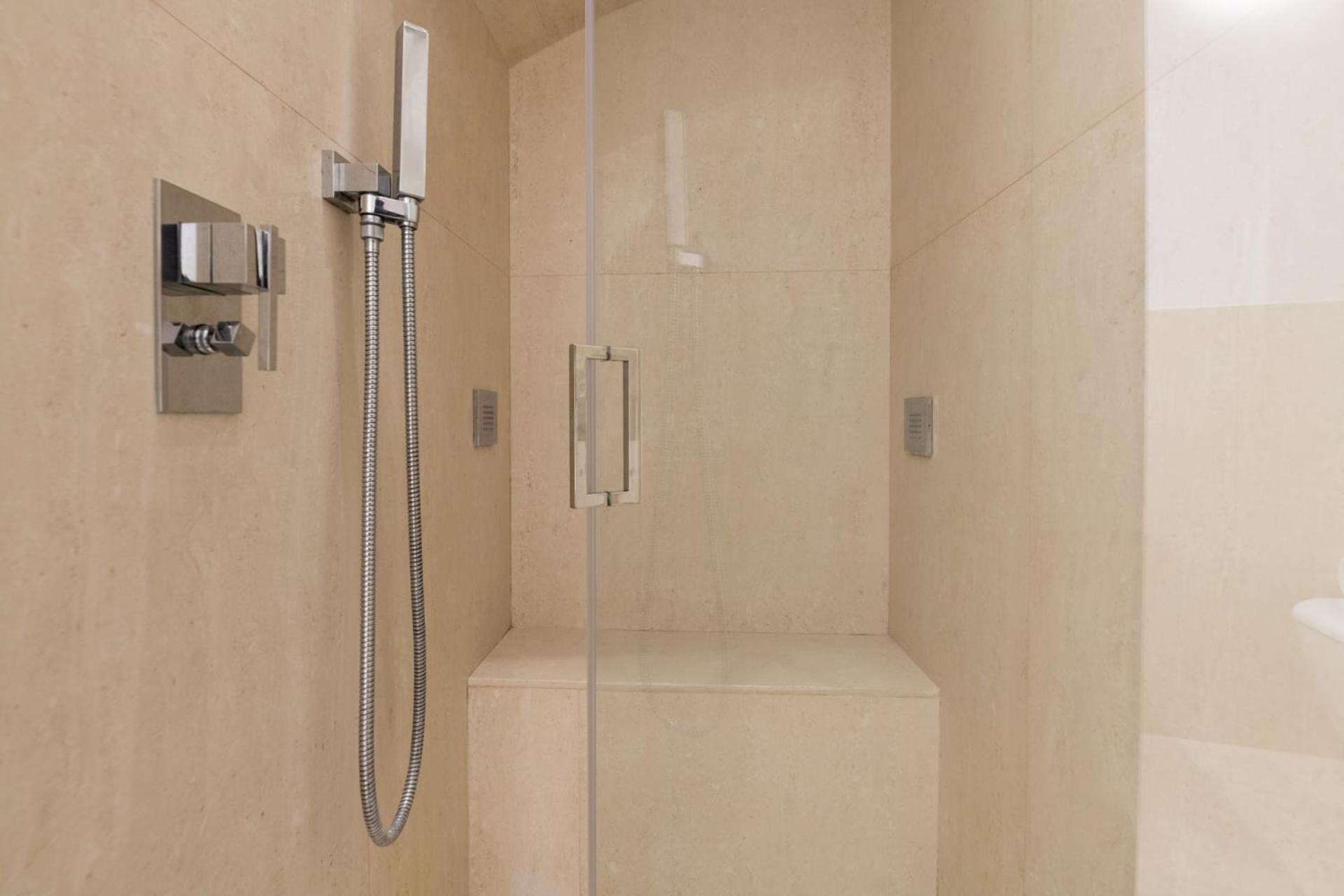 Riccardo Luxury Apartment バーリ エクステリア 写真